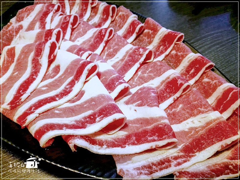 新店中正路美食 水貨烤魚火鍋