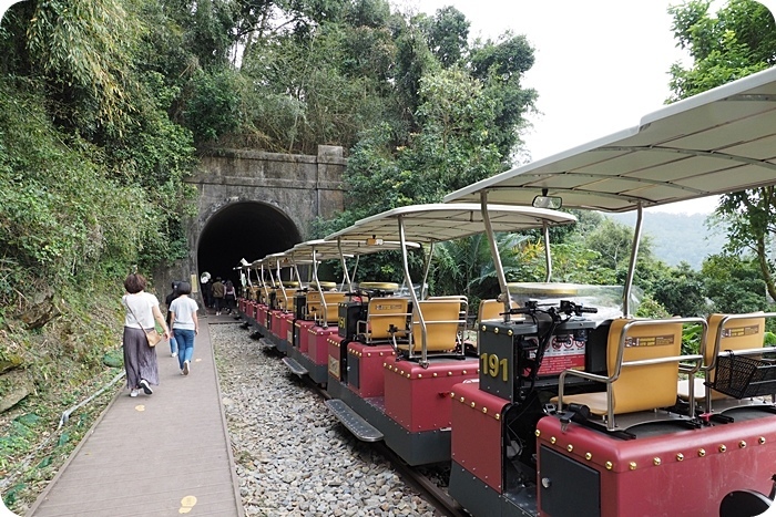 ▋苗栗景點 ▋舊山線鐵道自行車。秒殺搶票的Rail Bike C路線!在鐵道上騎自行車,全台最好玩的鐵道路線! @捲捲頭 Wonderful 品味。生活