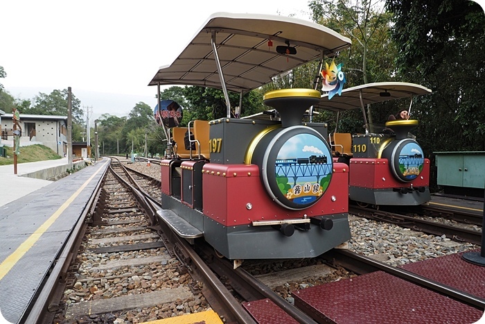 ▋苗栗景點 ▋舊山線鐵道自行車。秒殺搶票的Rail Bike C路線!在鐵道上騎自行車,全台最好玩的鐵道路線! @捲捲頭 Wonderful 品味。生活