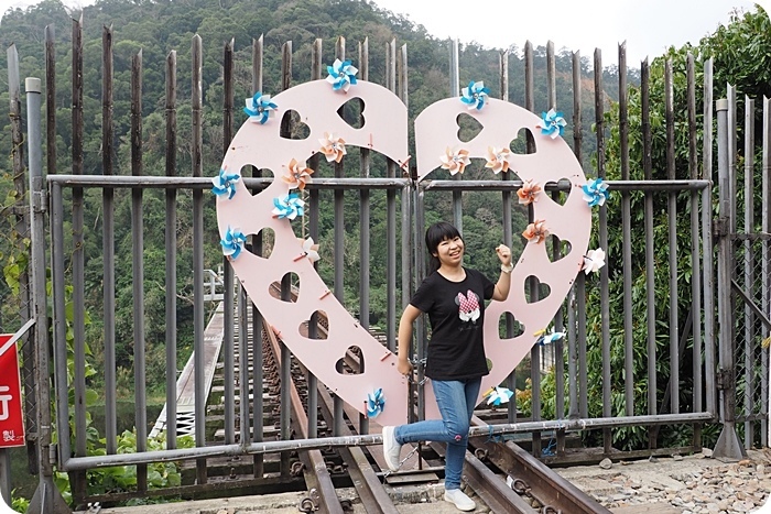 ▋苗栗景點 ▋舊山線鐵道自行車。秒殺搶票的Rail Bike C路線!在鐵道上騎自行車,全台最好玩的鐵道路線! @捲捲頭 Wonderful 品味。生活