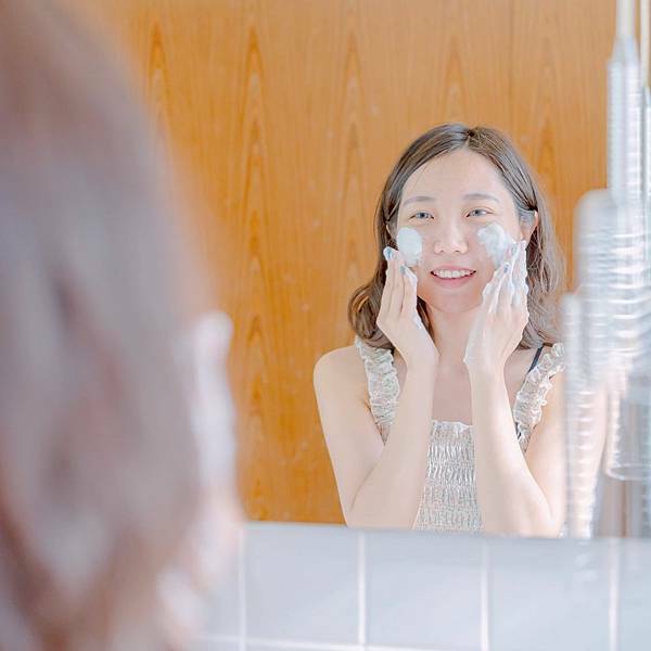 高雄 新興區 住宿 小島公寓-小島茶酒 25.JPG