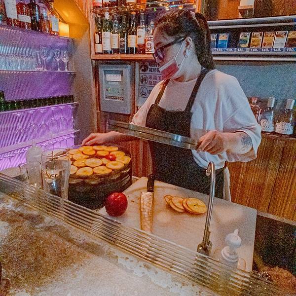 高雄 新興區 住宿 小島公寓-小島茶酒 22.JPG