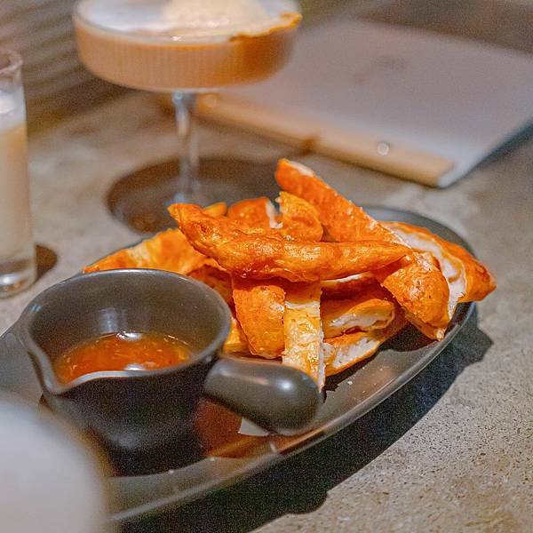 高雄 新興區 住宿 小島公寓-小島茶酒 16.JPG