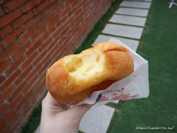 海嘯吧!小米甜甜圈:台中美食│海嘯吧!小米甜甜圈〃一中街也吃的到超夯的小米甜甜圈囉!