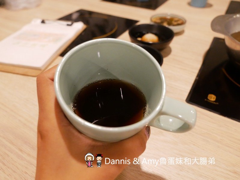 《新竹文青風火鍋》巨城附近湯作鍋物。自家熬煮湯頭,嚴選肉品,特色沾醬。食材用心用餐環境舒適︱三民路餐廳推薦（影片）