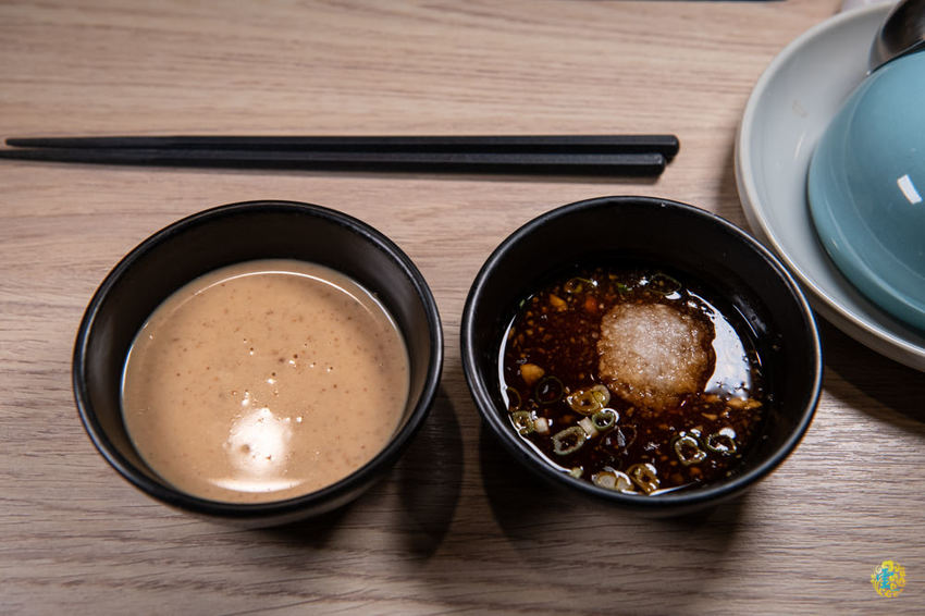 新竹巨城火鍋》湯作鍋物 - 天然無添加當天現熬湯底 不能錯過的嚴選肉品與特色沾醬 - 時空幻境 凌雲江海清