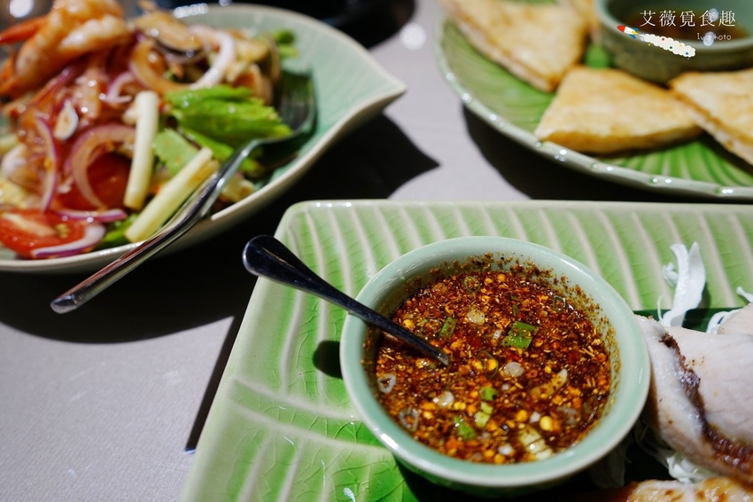 湄南河泰式庭園餐廳