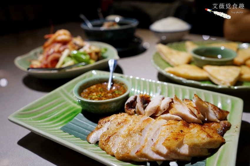 湄南河泰式庭園餐廳