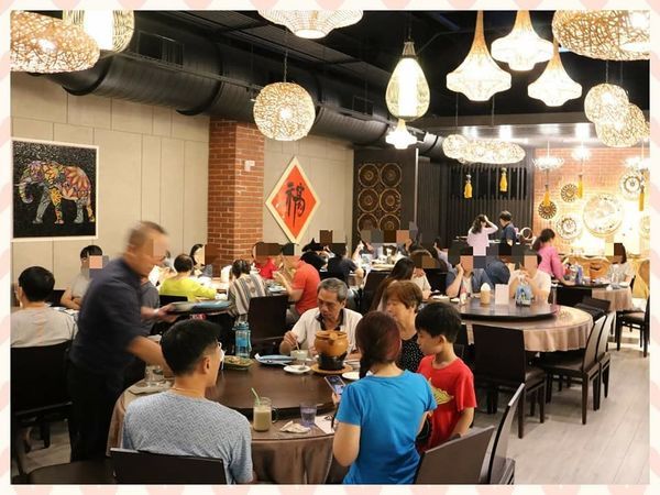 白天、晚上景色不一樣!美美噠～台中南屯/湄南河泰式庭園餐廳，好吃的泰式料理、泰國菜推薦!