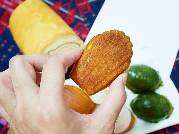 ZN甜點工作室：ZN甜點工作室-台中獨立甜點工作室  採預約制  生乳捲、瑪德連、手工餅乾應有盡有  價格親切又美味