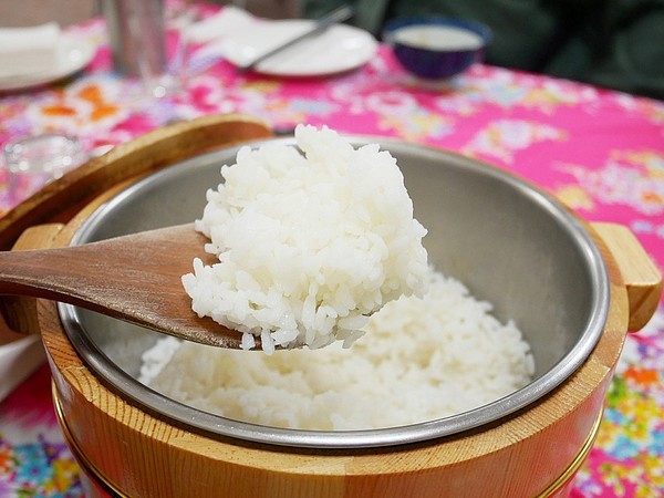 和風民宿&食堂：和風民宿&食堂-苗栗公館住宿  全家一起出遊的好地方  遠離繁雜的城市  到鄉下呼吸新鮮空氣  一泊二食cp值最高