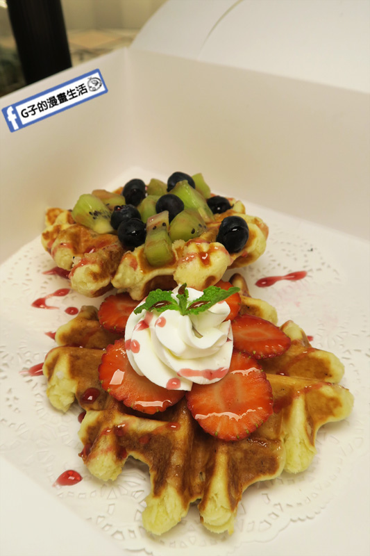 邁斯列日咖啡.下午茶甜點.烈日鬆餅 季節水果華夫