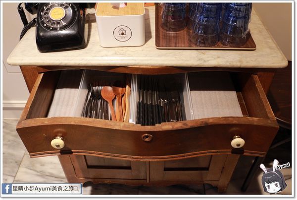 有邑家Home from Home Cafe：[食記]►台南北區◄有邑家Home from Home Cafe－香醇的咖啡遇到廣式腸粉會迸出什麼火花呢？