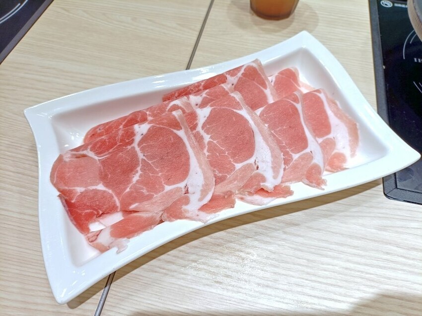 新北市樹林區樹林美食|石二鍋-樹林家樂福店,全新裝潢帶來全新感受!