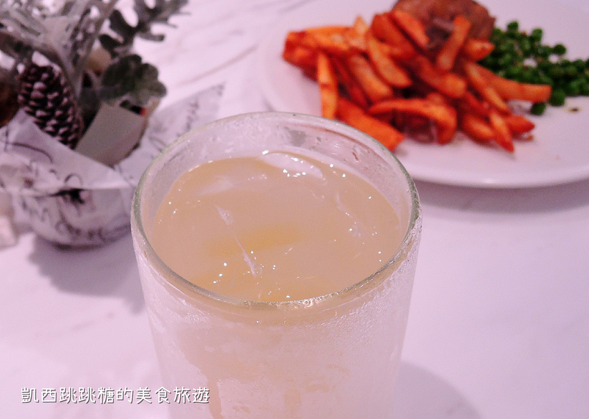 南港 明天見咖啡 A DEMAIN CAFE法式料理 麵包211