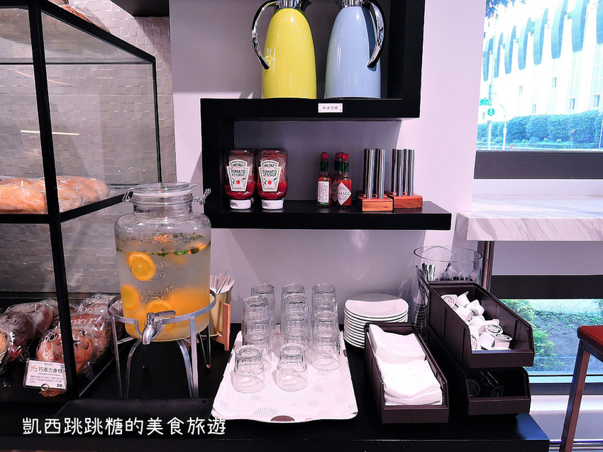 南港 明天見咖啡 A DEMAIN CAFE法式料理 麵包031