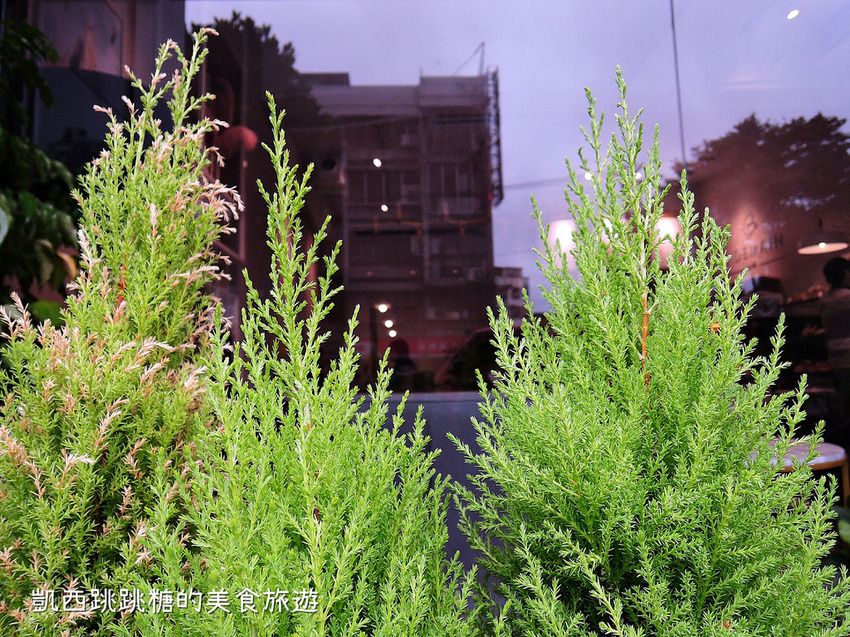 南港 明天見咖啡 A DEMAIN CAFE法式料理 麵包311