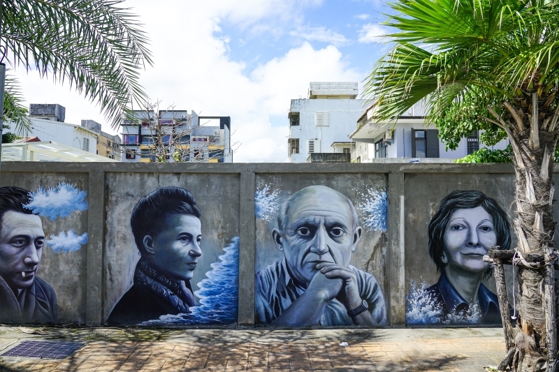 跳躍的宅男 - 花蓮靠海咖啡廳-秘密海咖啡 東大門夜市走路15分鐘 太平洋海濱公園旁