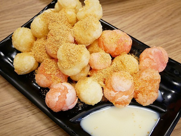 壹柒炸:壹柒炸-台中西屯區炸物店 近漢口國中 餐點選擇多且有脫油機 炸物清爽不油膩 再來杯啤酒就是最完美宵夜