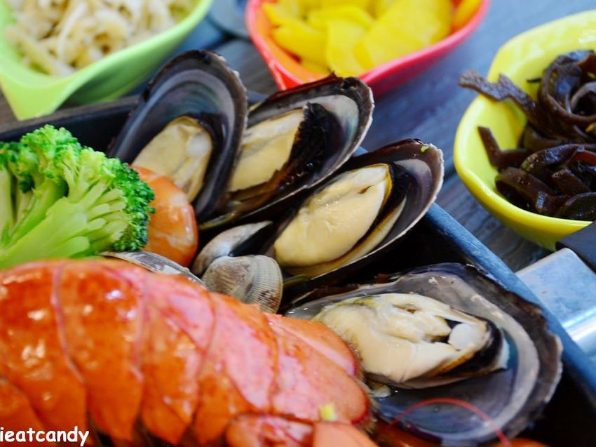 點波士頓龍蝦套餐加購99元，再贈送一隻波士頓龍蝦！