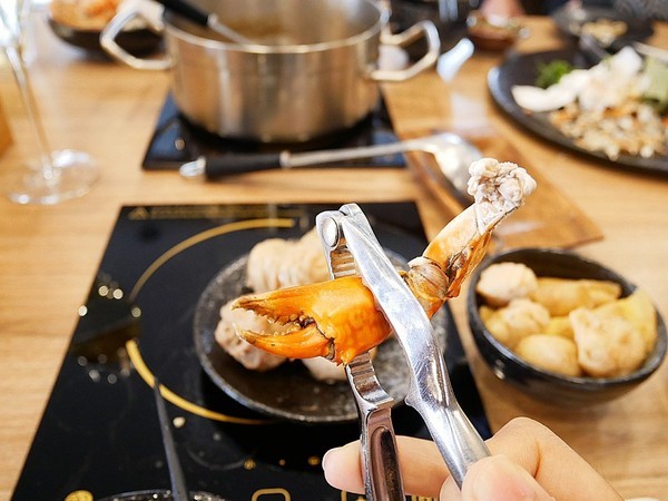 木吉涮涮鍋:MUKI Shabu Shabu 木吉涮涮鍋-嘉義西區精緻鍋物 原料標榜健康 在食安籠罩之下有更適合的選擇 - 愛評體驗券