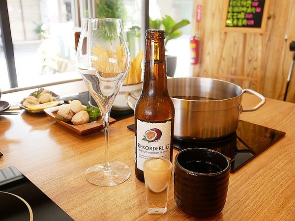 木吉涮涮鍋:MUKI Shabu Shabu 木吉涮涮鍋-嘉義西區精緻鍋物 原料標榜健康 在食安籠罩之下有更適合的選擇 - 愛評體驗券