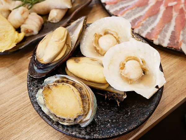 木吉涮涮鍋:MUKI Shabu Shabu 木吉涮涮鍋-嘉義西區精緻鍋物 原料標榜健康 在食安籠罩之下有更適合的選擇 - 愛評體驗券