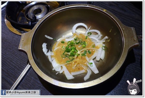 果然是你(成大店)：[食記]►台南東區◄果然是你～成大店／炸彈炒飯／味噌雞腿燉飯／石頭豬肉鍋／果然愛你：火龍果奶茶／果然相遇：洛神凍飲／憑學生證點餐9折