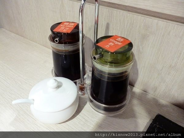 金品茶語新品12-桌上醬料.JPG