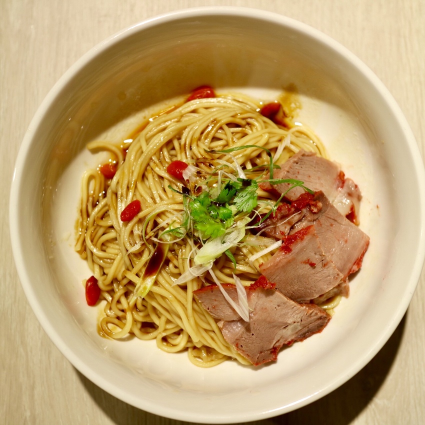 【金品茶語 King Ping Chayu】經典高山茶配上新式口味的小籠包，體驗台灣新式茶文化-中山美食餐廳推薦 - 邦妮2兔