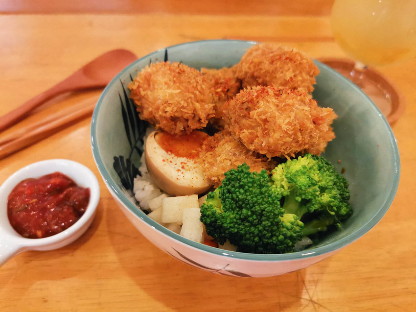 milk boxes 餓貓等一下 (24)