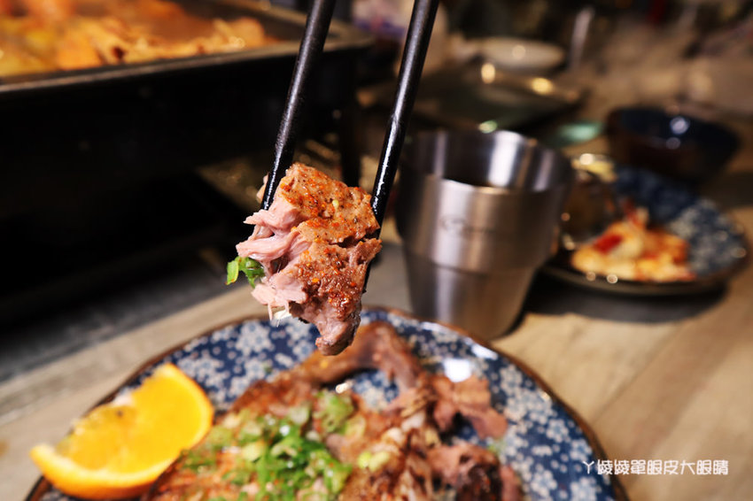 新竹宵夜｜海の貨海鮮料理，抖音超夯的重慶麻辣小龍蝦烤魚在新竹也吃得到