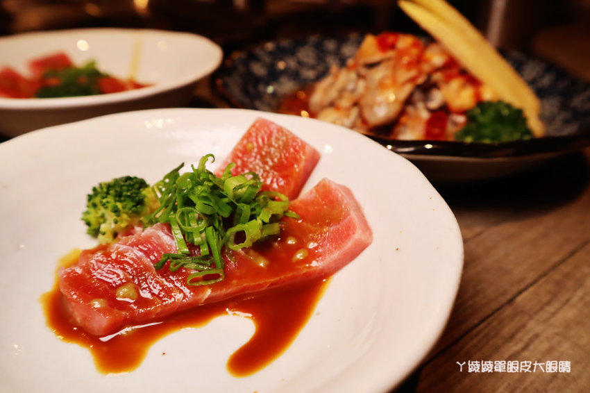 新竹宵夜｜海の貨海鮮料理，抖音超夯的重慶麻辣小龍蝦烤魚在新竹也吃得到