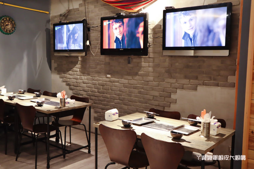 新竹宵夜｜海の貨海鮮料理，抖音超夯的重慶麻辣小龍蝦烤魚在新竹也吃得到