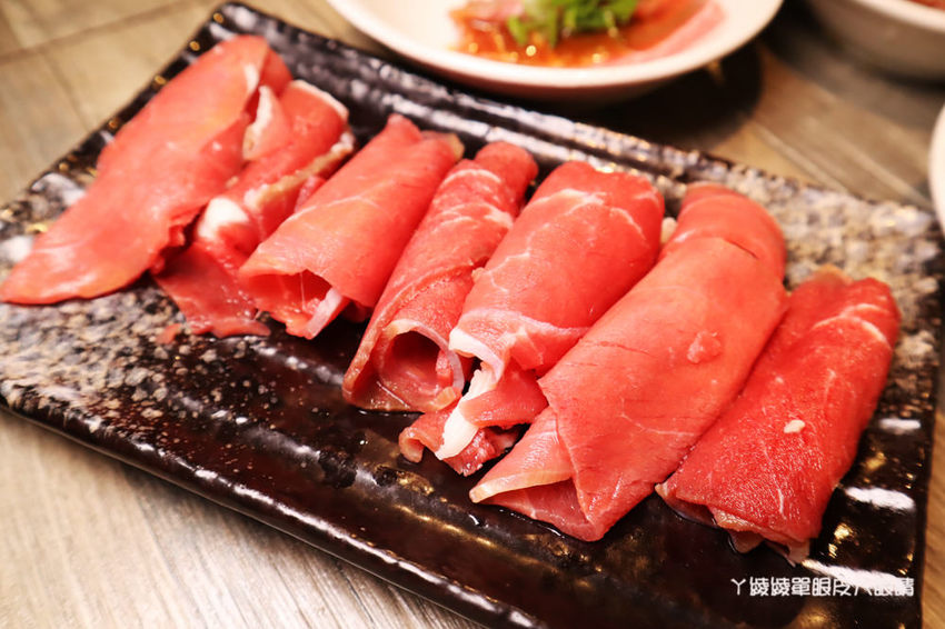 新竹宵夜|海の貨海鮮料理,抖音超夯的重慶麻辣小龍蝦烤魚在新竹也吃得到