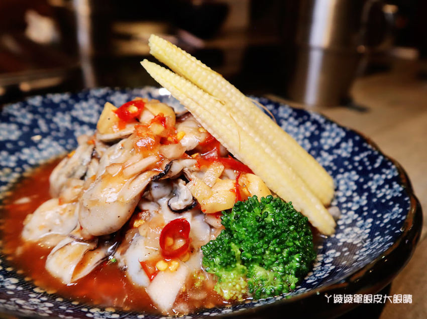 新竹宵夜|海の貨海鮮料理,抖音超夯的重慶麻辣小龍蝦烤魚在新竹也吃得到