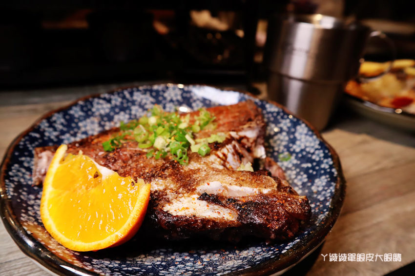 新竹宵夜|海の貨海鮮料理,抖音超夯的重慶麻辣小龍蝦烤魚在新竹也吃得到