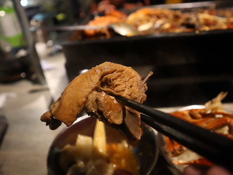 海貨海鮮料理,重慶小龍蝦麻辣烤魚,紅(白)蝦,螃蟹,三杯鳳螺多種選擇美味快炒,滿滿海味,聚餐暢飲無菜單