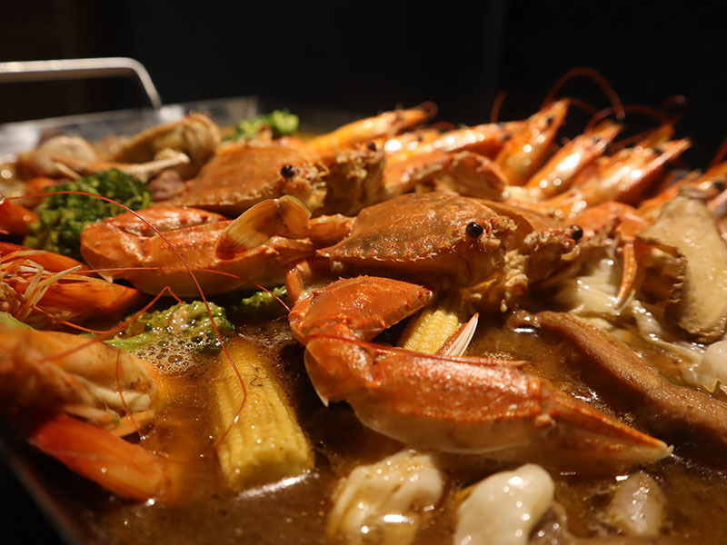 海貨海鮮料理,重慶小龍蝦麻辣烤魚,紅(白)蝦,螃蟹,三杯鳳螺多種選擇美味快炒,滿滿海味,聚餐暢飲無菜單