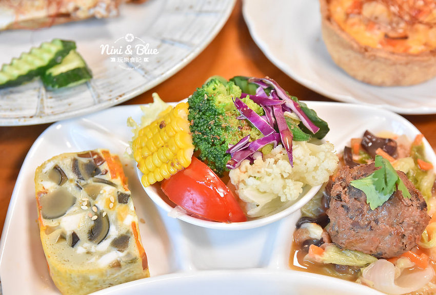 東麗風店 茶花 咖啡 台中咖啡館12