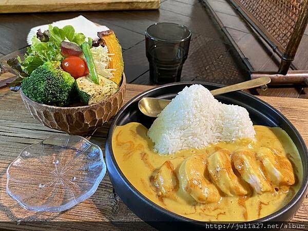 20220811_040408407_iOS