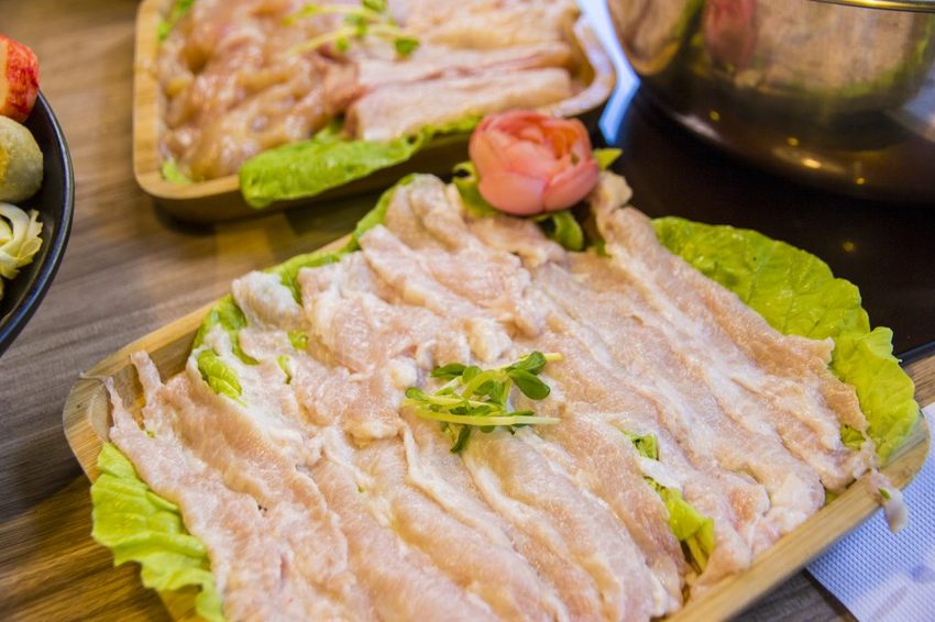 【新北市美食】永和火鍋/柳村火鍋永元店~推花雕雞雙拼鍋及麻辣湯底,價位也是和藹可親