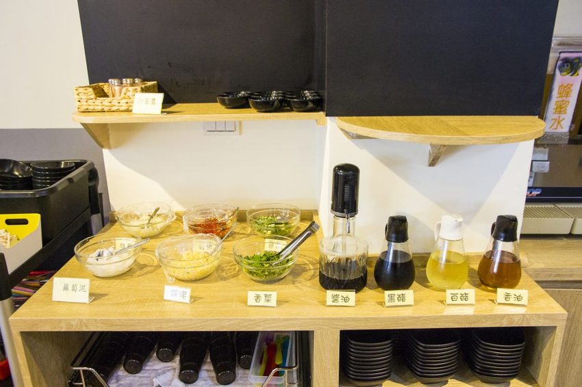 【新北市美食】永和火鍋/柳村火鍋永元店~推花雕雞雙拼鍋及麻辣湯底,價位也是和藹可親