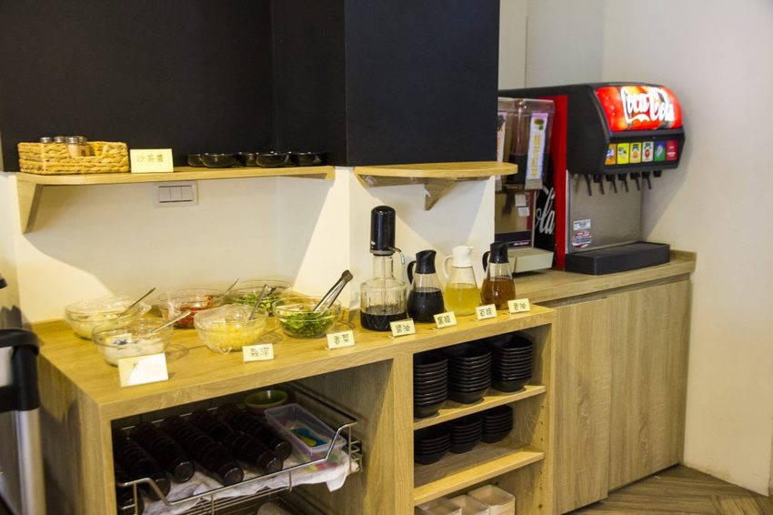 【新北市美食】永和火鍋/柳村火鍋永元店~推花雕雞雙拼鍋及麻辣湯底,價位也是和藹可親