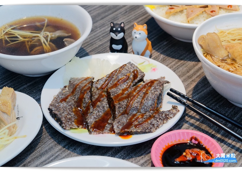 中和小吃美食推薦,鐘予原味當歸鴨仁愛店,冬令溫補必吃~當歸鴨麵線x鴨片飯,內用續湯免費,捷運南勢角站美食推薦,興南夜市周邊美食推薦, - 大胃米粒 DAVID & MILLY