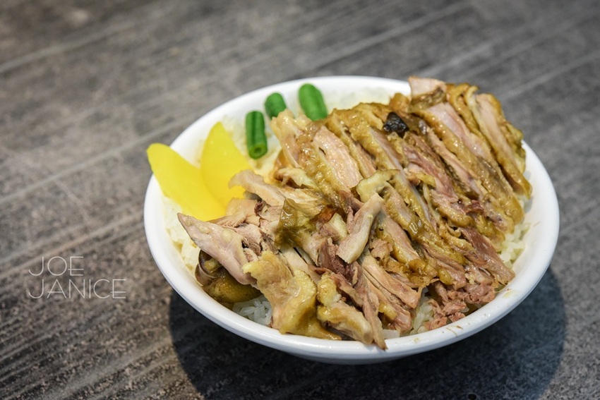 【鐘予原味當歸鴨】中和興南夜市美食 內用當歸湯免費加湯 - 潔妮食旅生活