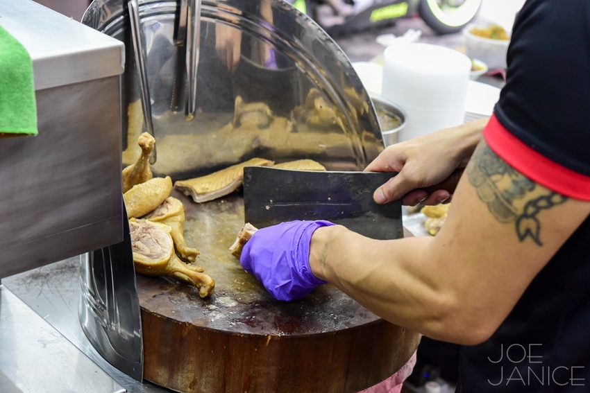 【鐘予原味當歸鴨】中和興南夜市美食 內用當歸湯免費加湯 - 潔妮食旅生活