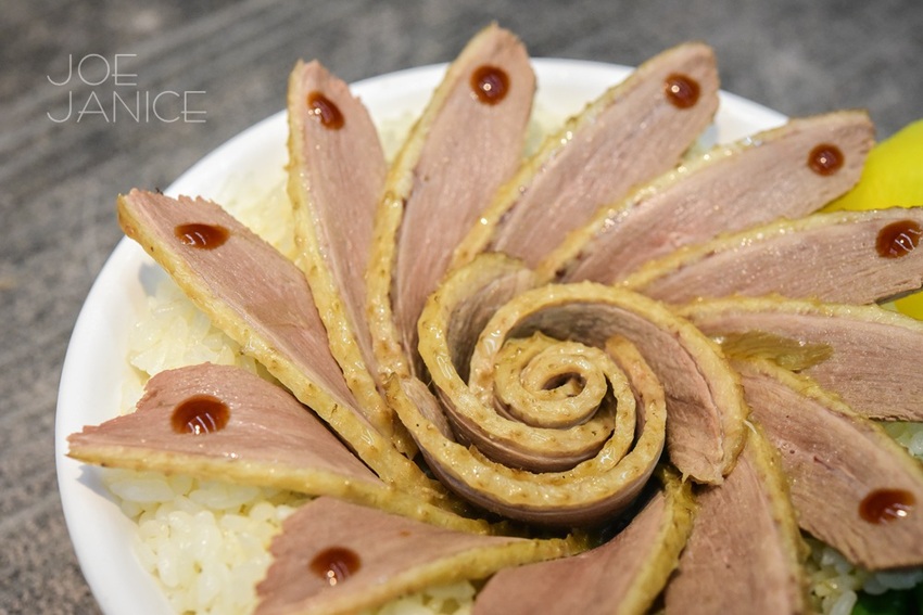 【鐘予原味當歸鴨】中和興南夜市美食 內用當歸湯免費加湯 - 潔妮食旅生活