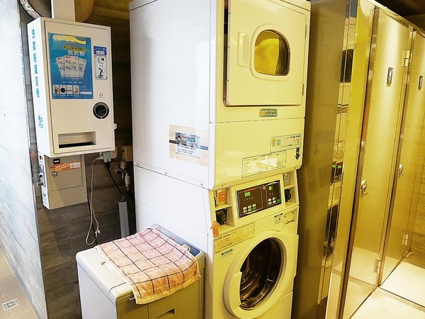 台北發現青旅膠囊旅店：台北發現青旅膠囊旅店-台北遊子旅宿的好選擇  價格親切環境舒適  還有提供早餐  24小時人員留守最安全