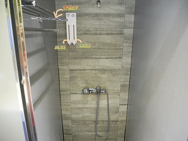 台北發現青旅膠囊旅店：台北發現青旅膠囊旅店-台北遊子旅宿的好選擇  價格親切環境舒適  還有提供早餐  24小時人員留守最安全